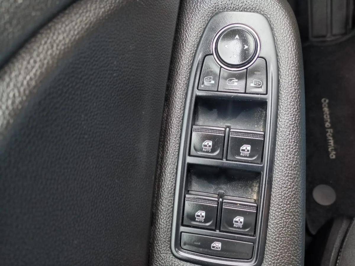 renault-clio-2023-gpl-999cc