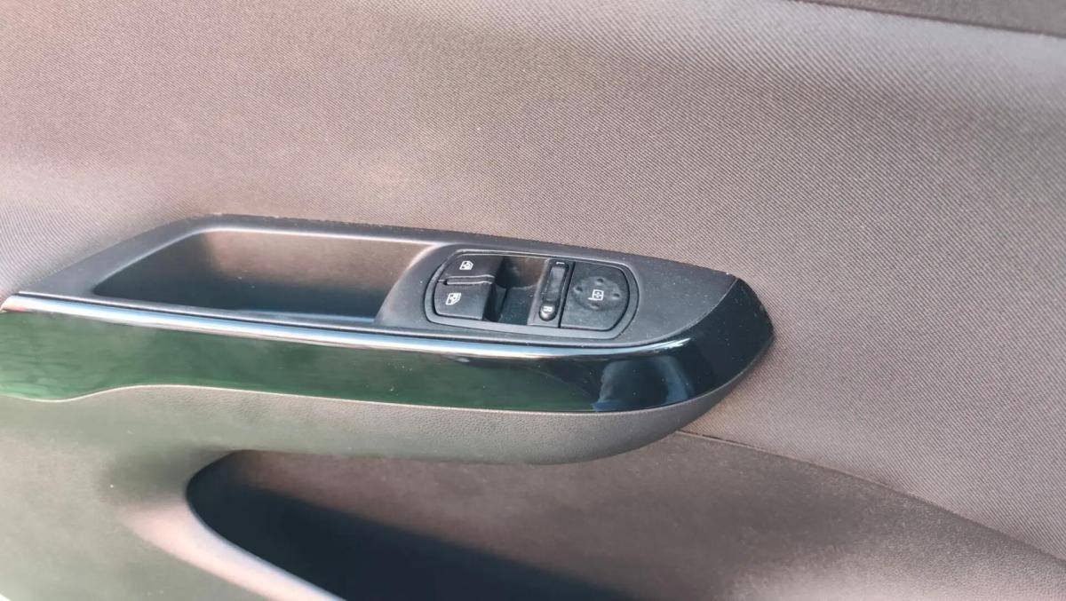 opel-corsa-2018-diesel-1248cc