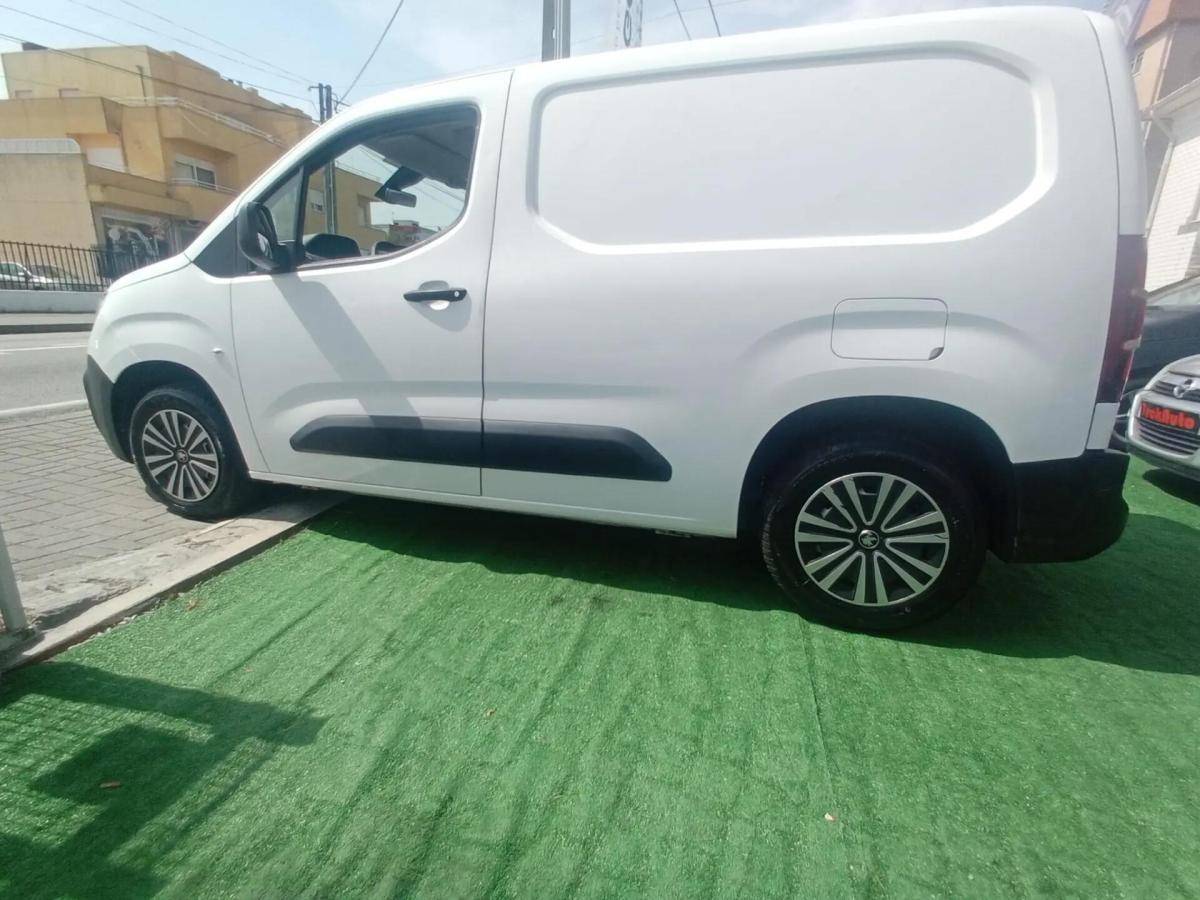 peugeot-partner-2021-diesel-1499cc
