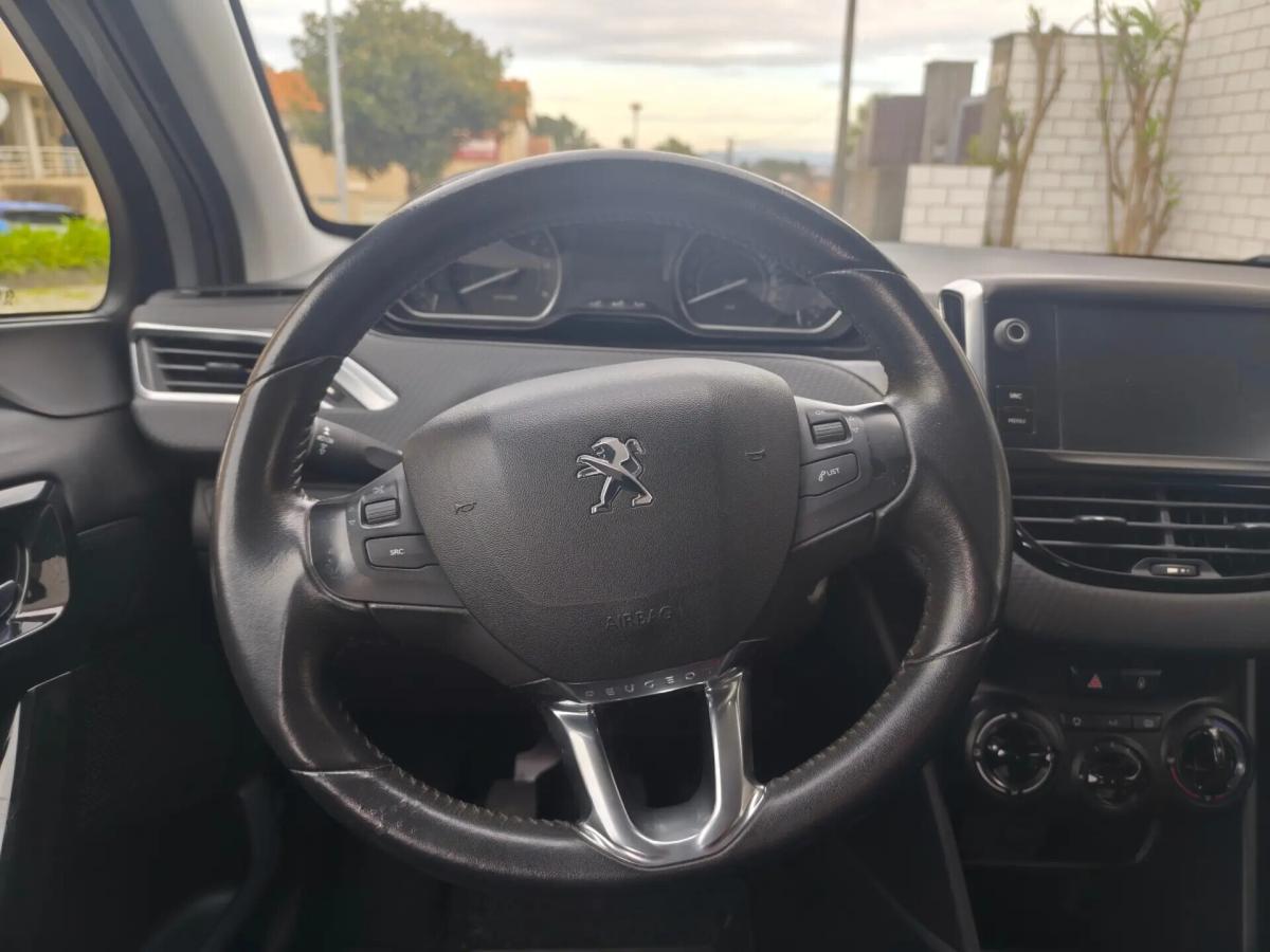 peugeot-208-2016-diesel-1560cc