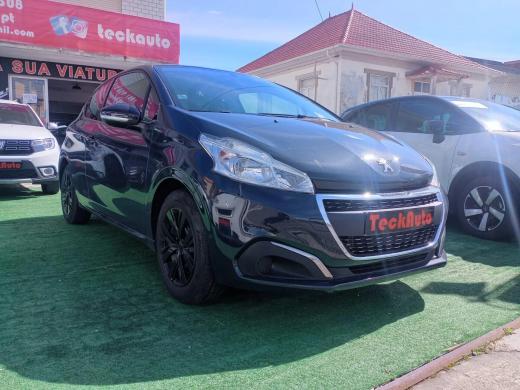 peugeot-208-2017-gasolina-1199cc