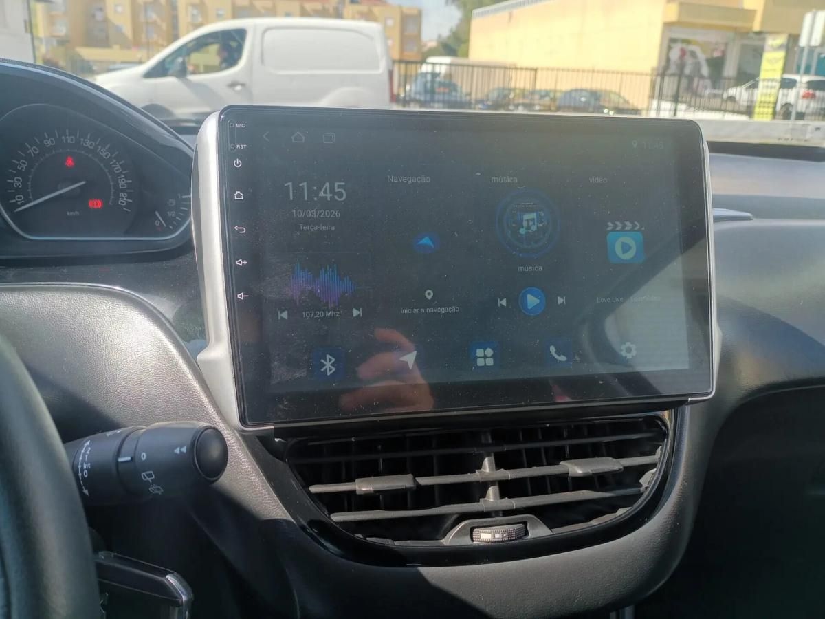 peugeot-208-2017-gasolina-1199cc