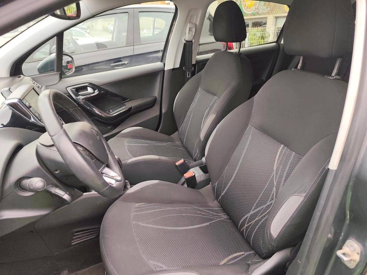 peugeot-208-2014-gasolina-1199cc