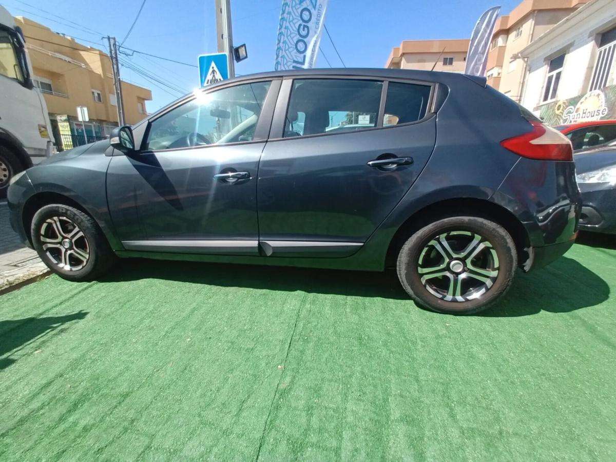 renault-megane-2010-diesel-1461cc