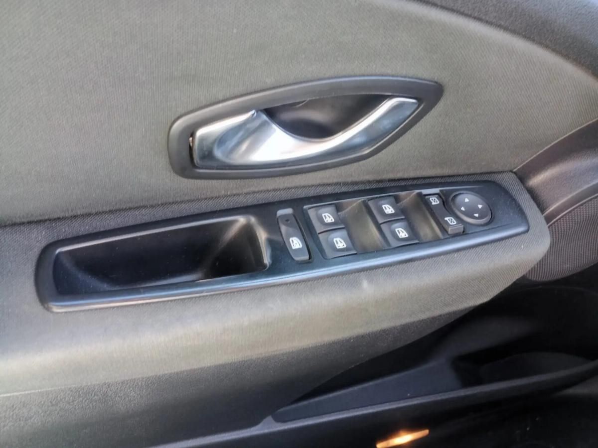 renault-megane-2010-diesel-1461cc
