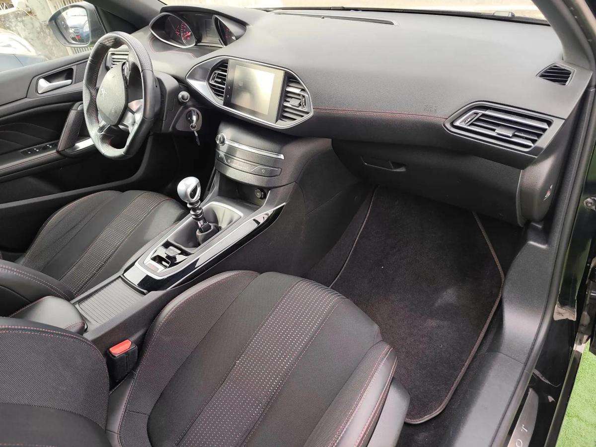 peugeot-308-sw-2016-gasolina-1199cc