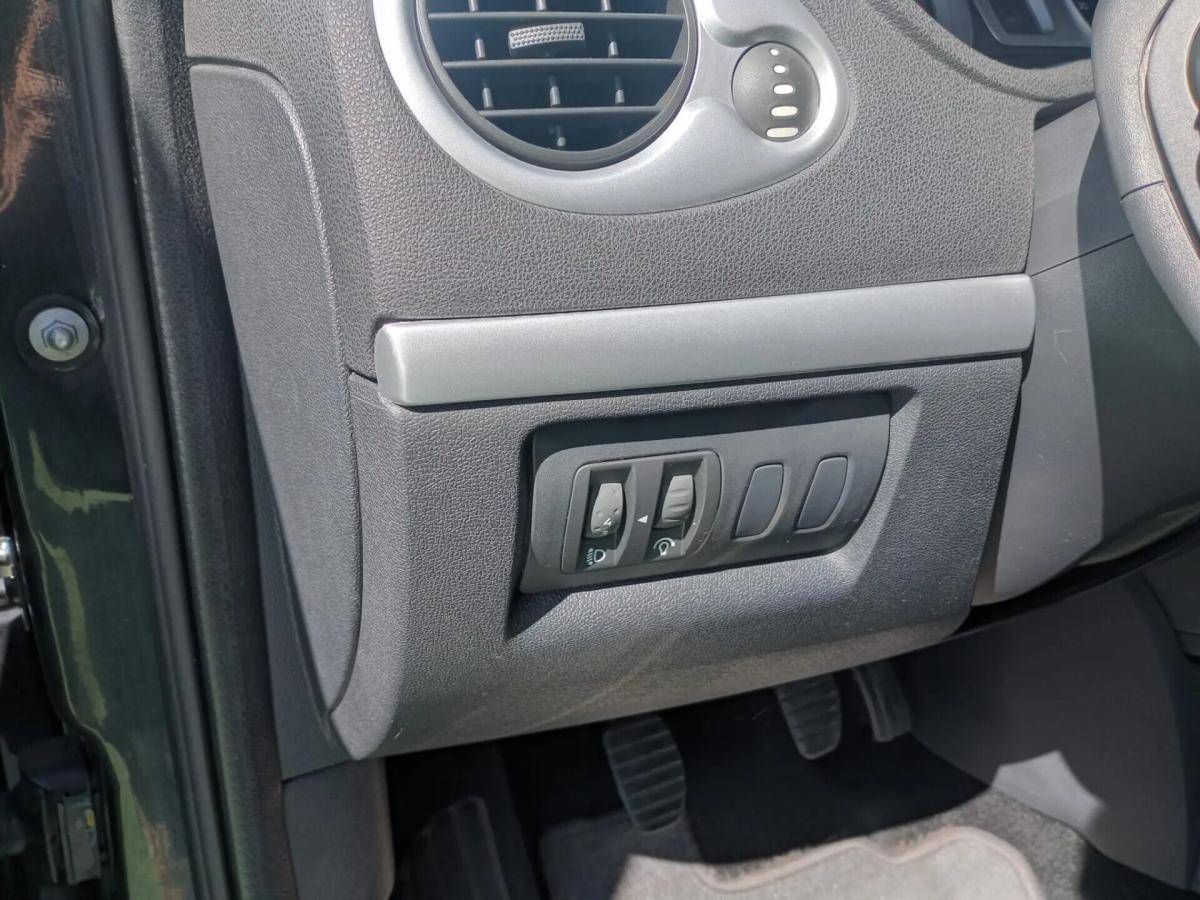 renault-clio-2007-gasolina-1149cc