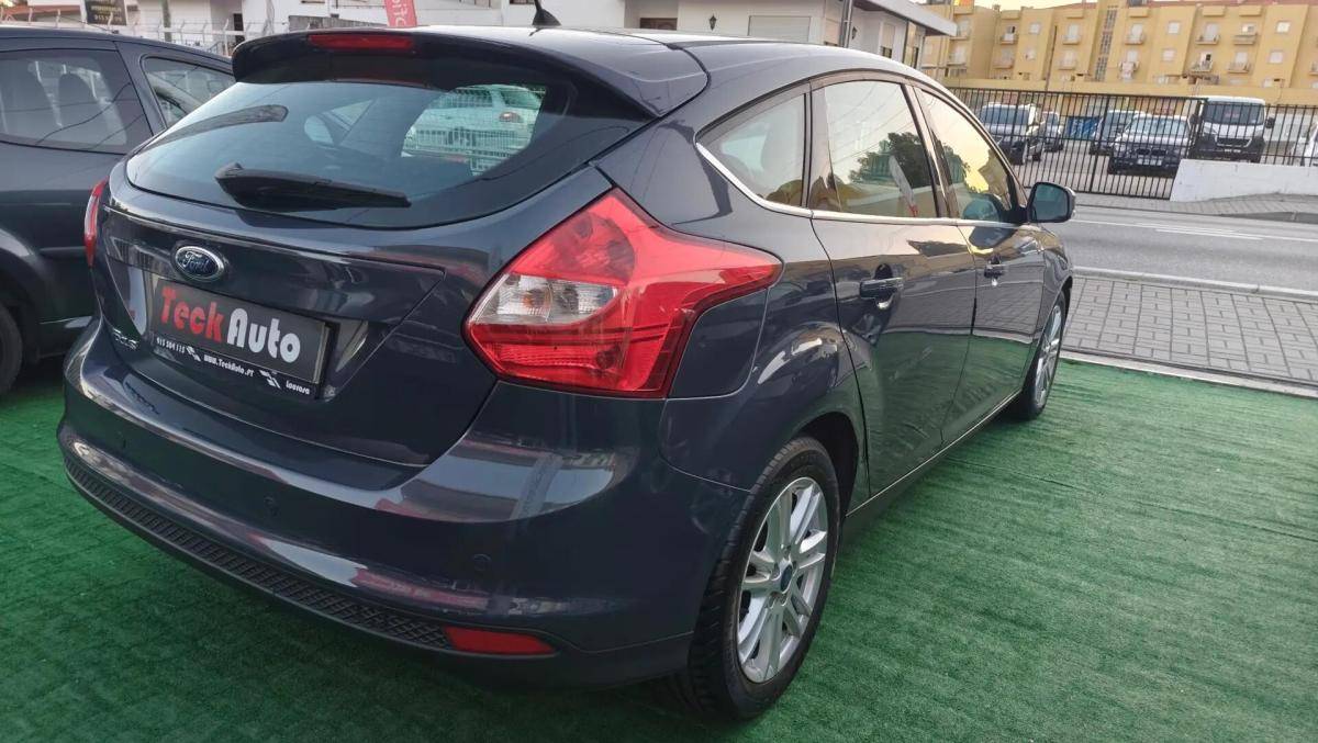 ford-focus-2014-diesel-1560cc