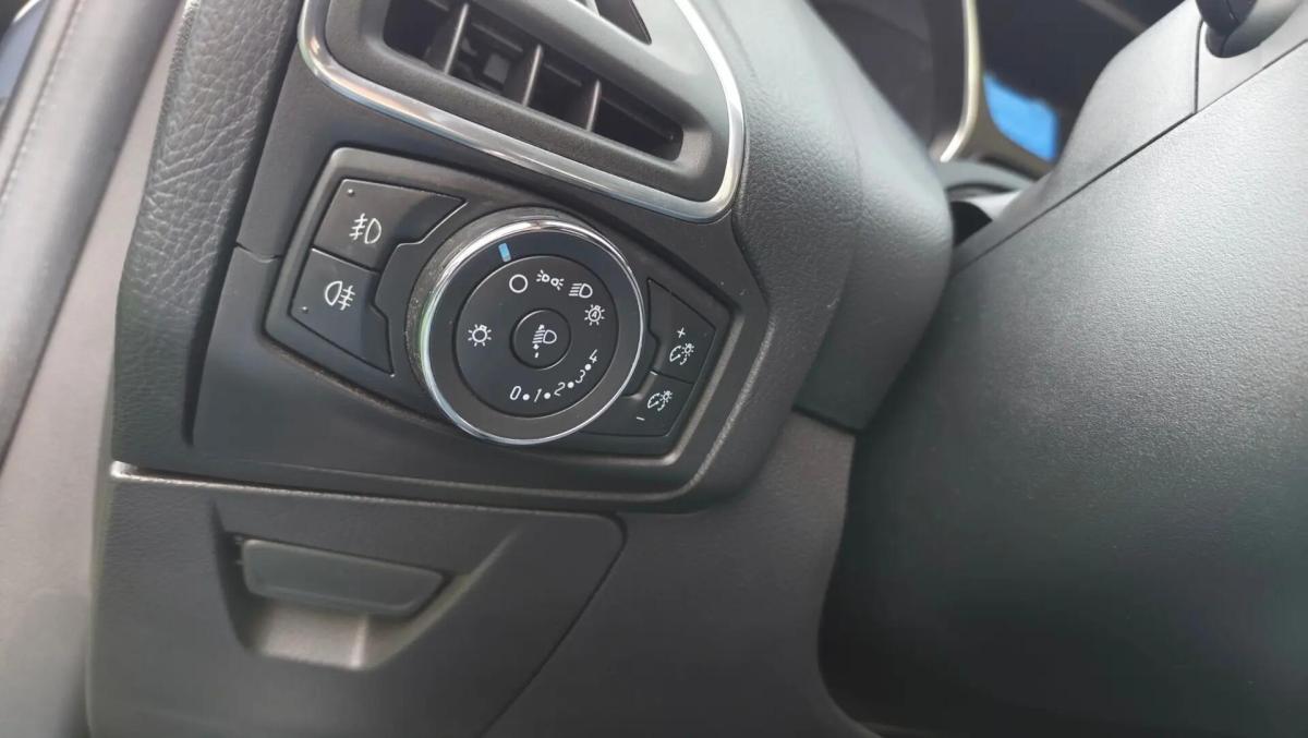 ford-focus-2014-diesel-1560cc