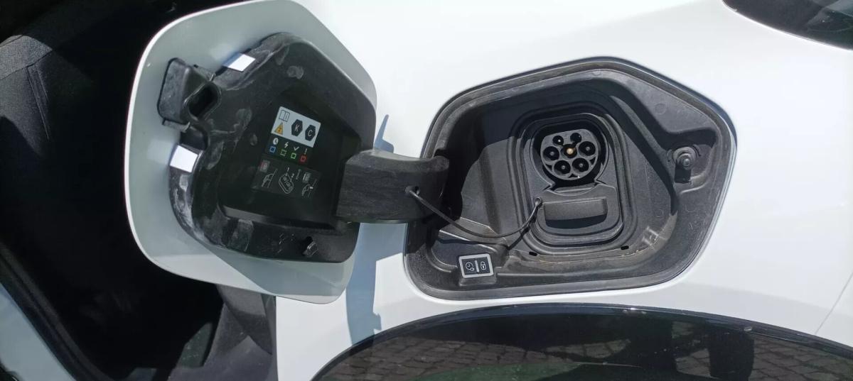 peugeot-208-2021-eletrico-0cc