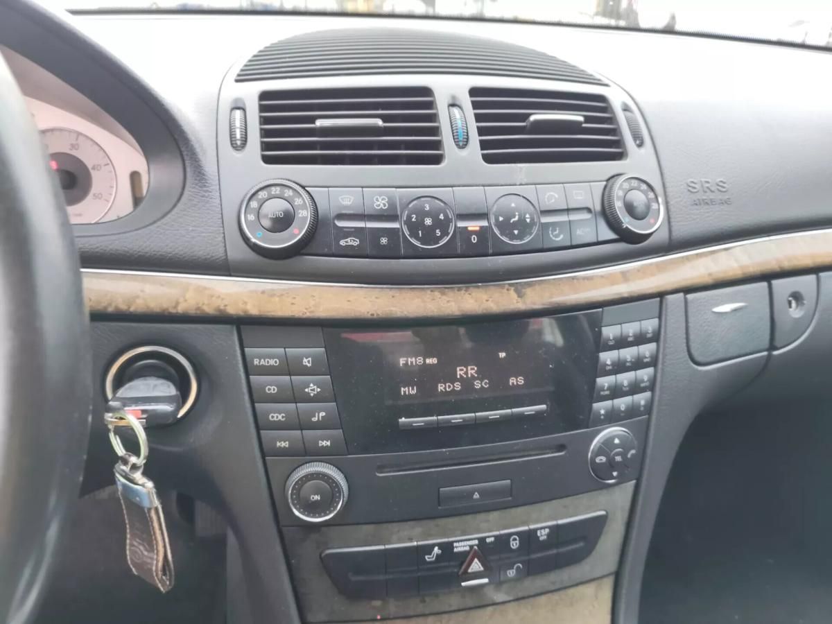 mercedes-benz-classe-e-2003-diesel-2148cc