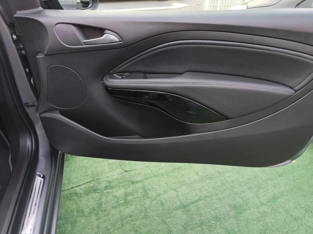 opel-adam-2019-gasolina-1229cc