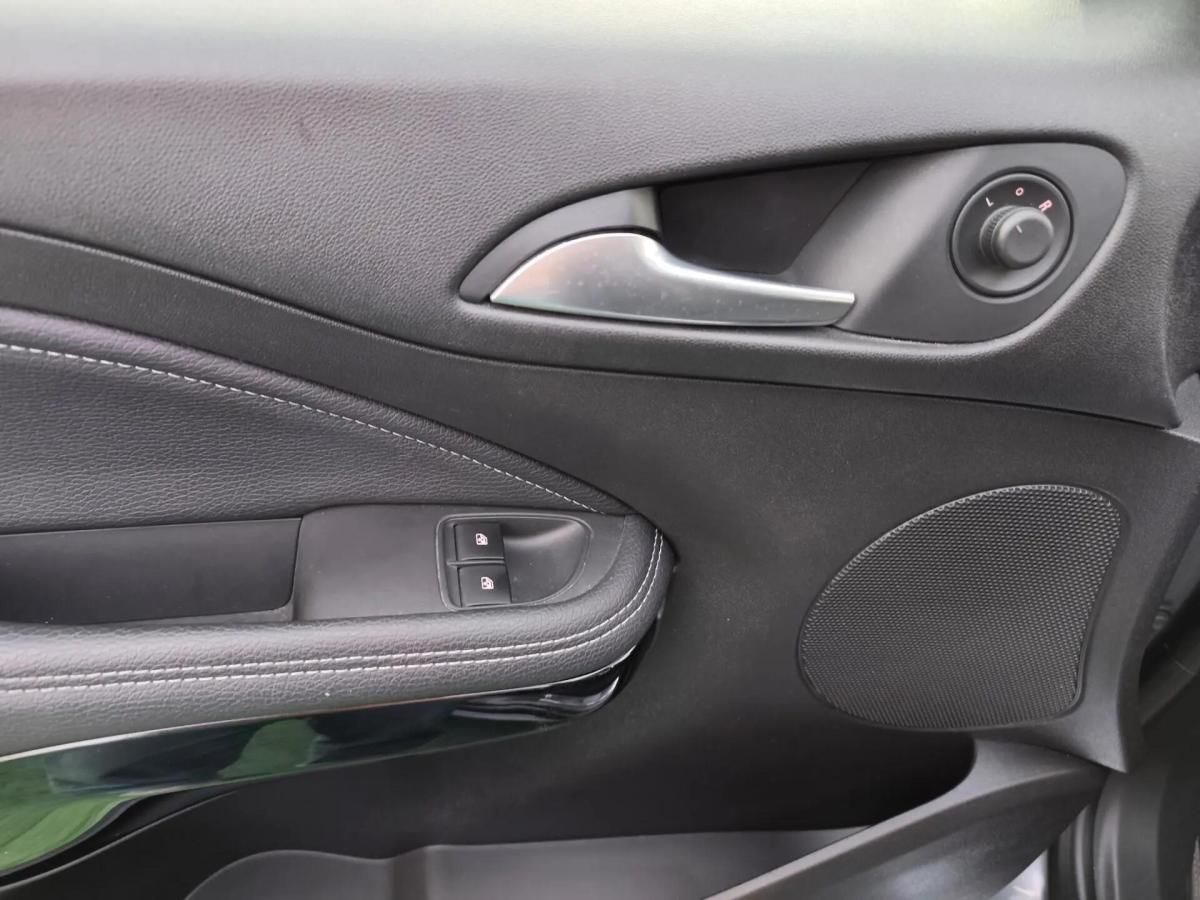 opel-adam-2019-gasolina-1229cc