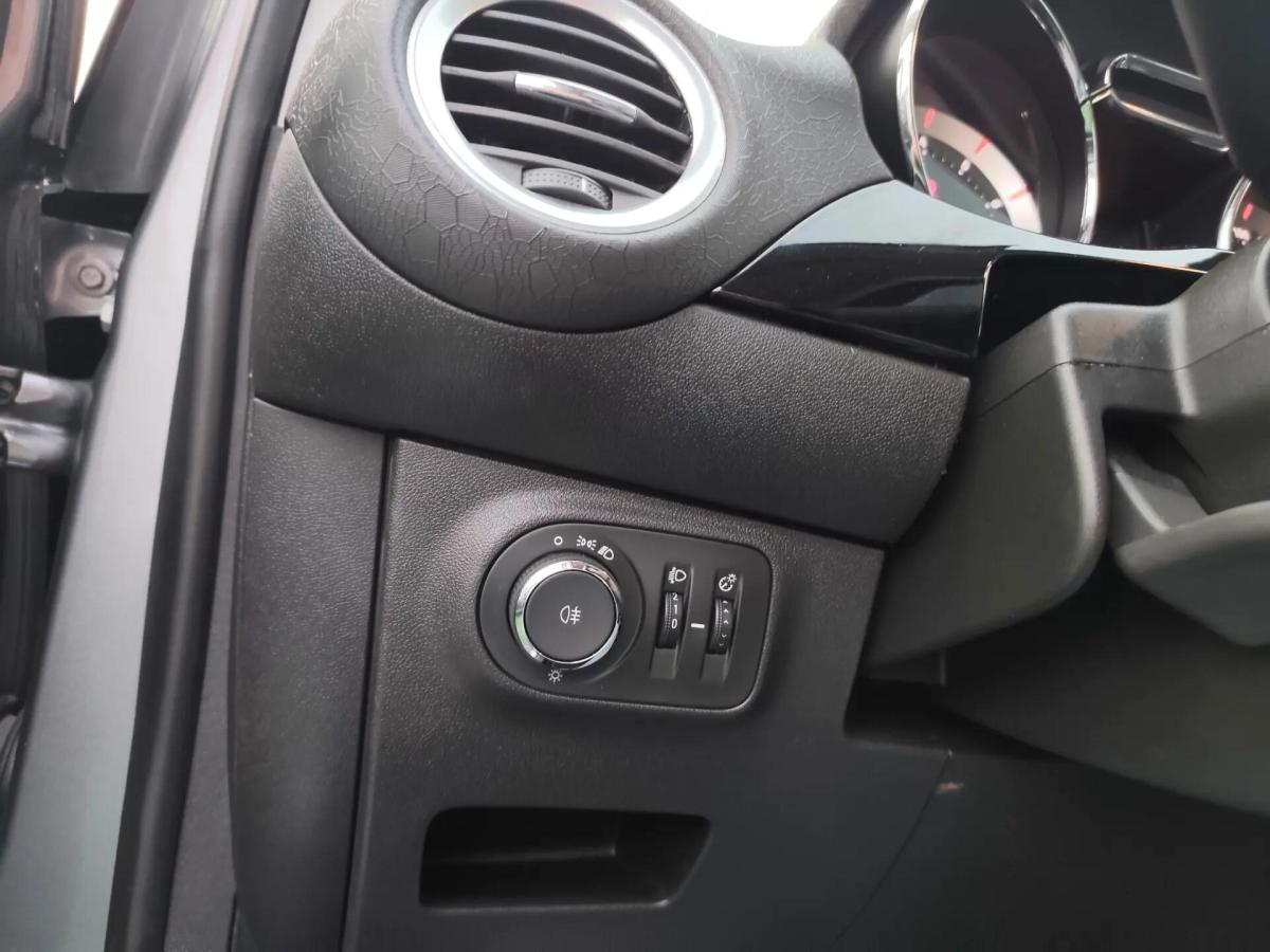 opel-adam-2019-gasolina-1229cc