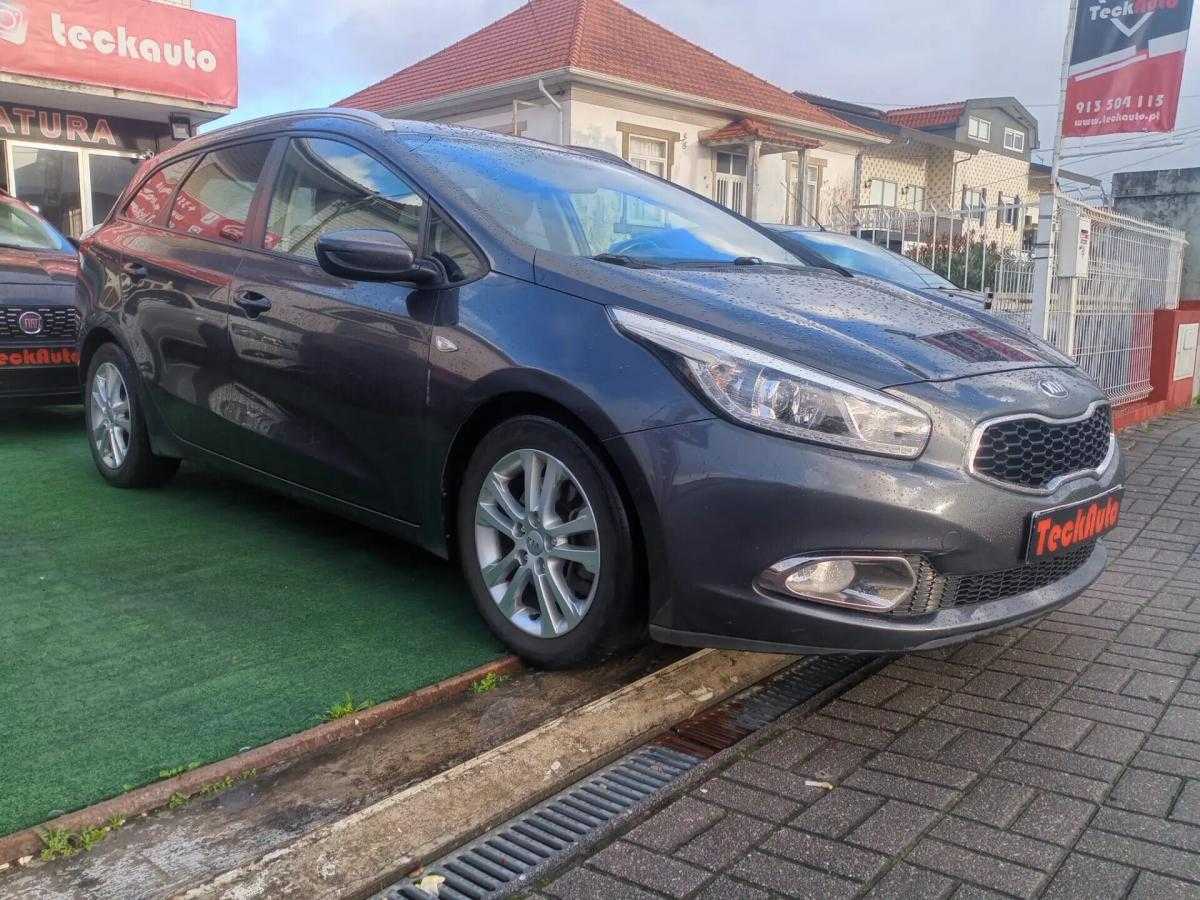 kia-ceed-sw-2014-diesel-1396cc