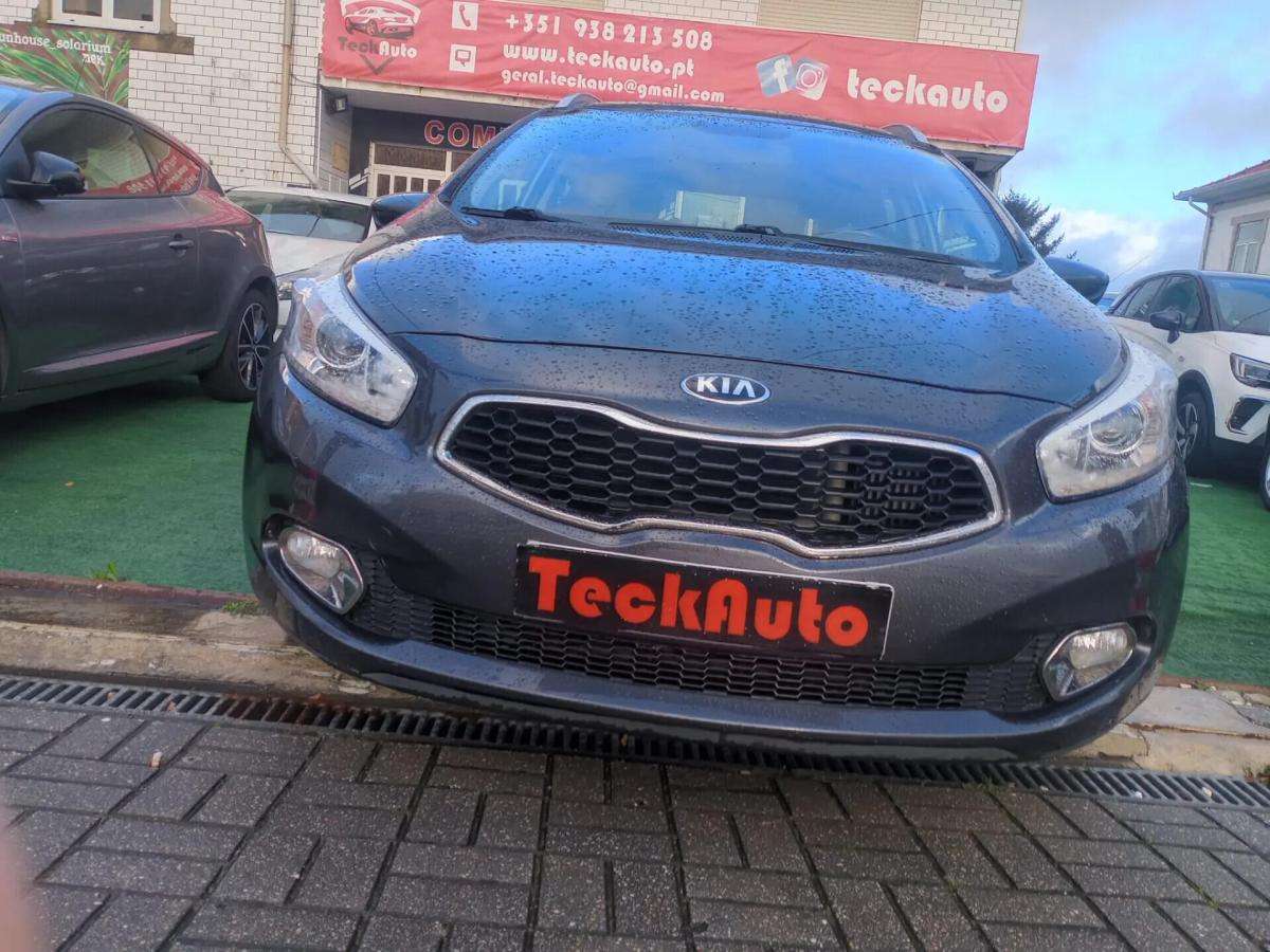 kia-ceed-sw-2014-diesel-1396cc