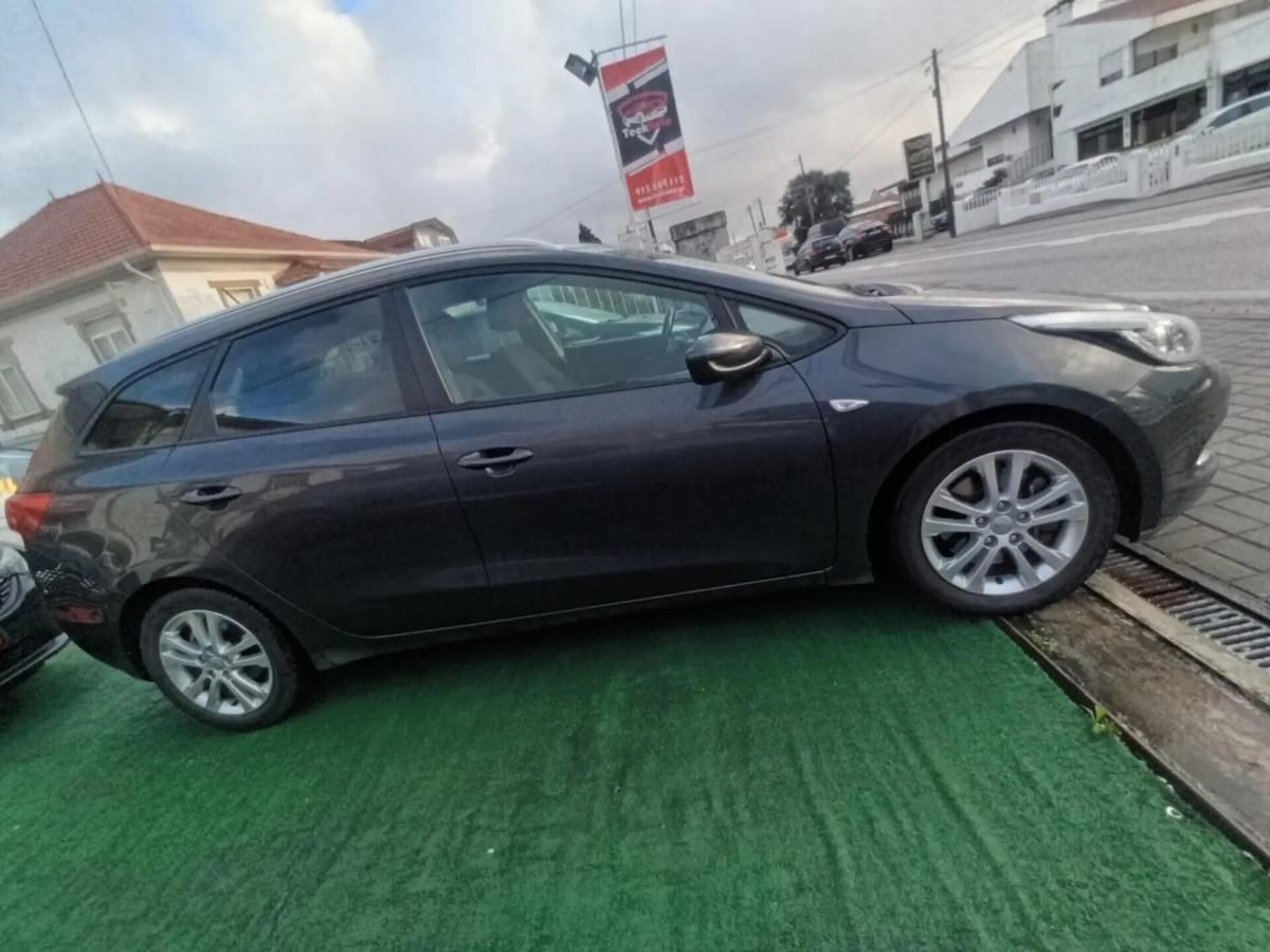 kia-ceed-sw-2014-diesel-1396cc