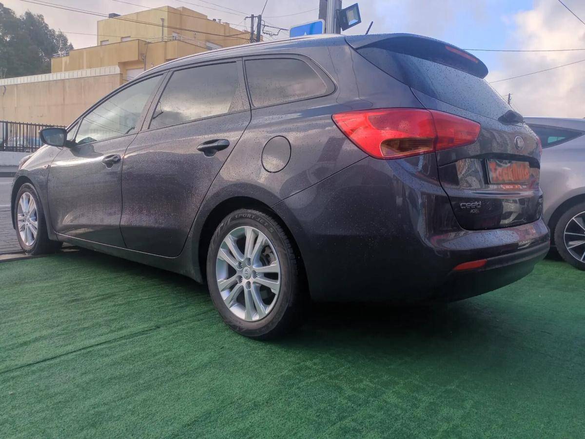 kia-ceed-sw-2014-diesel-1396cc