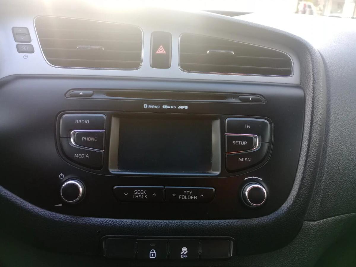 kia-ceed-sw-2014-diesel-1396cc