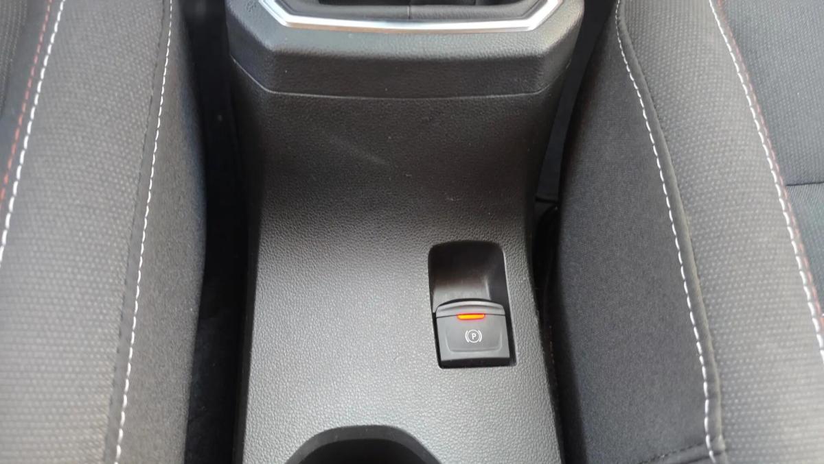 dacia-jogger-2022-gpl-999cc