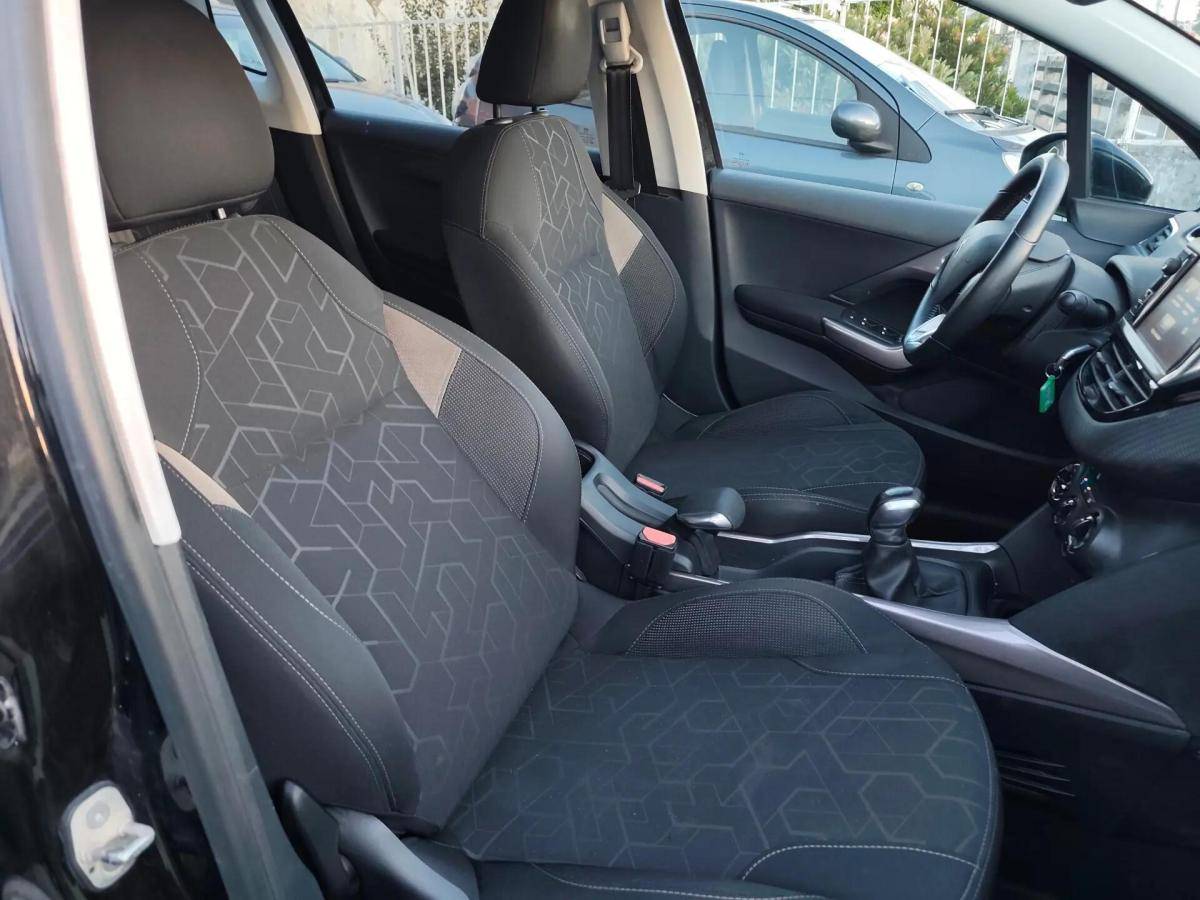 peugeot-2008-2016-gasolina-1199cc