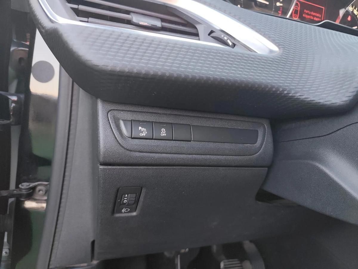 peugeot-2008-2016-gasolina-1199cc