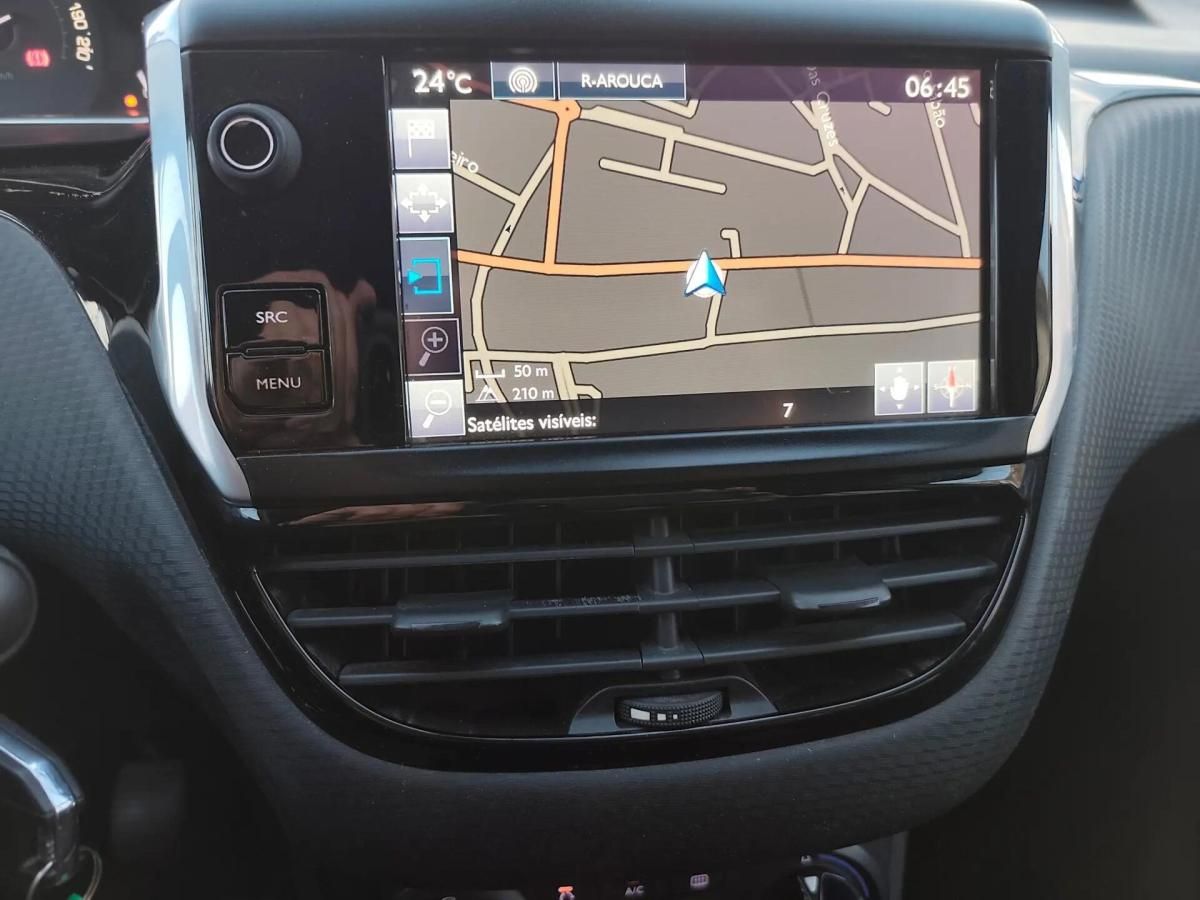 peugeot-2008-2016-gasolina-1199cc