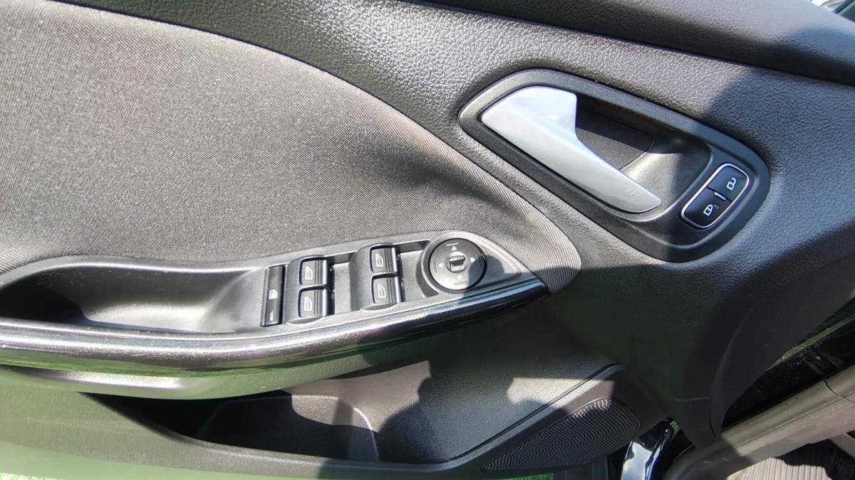 ford-focus-sw-2016-diesel-1499cc