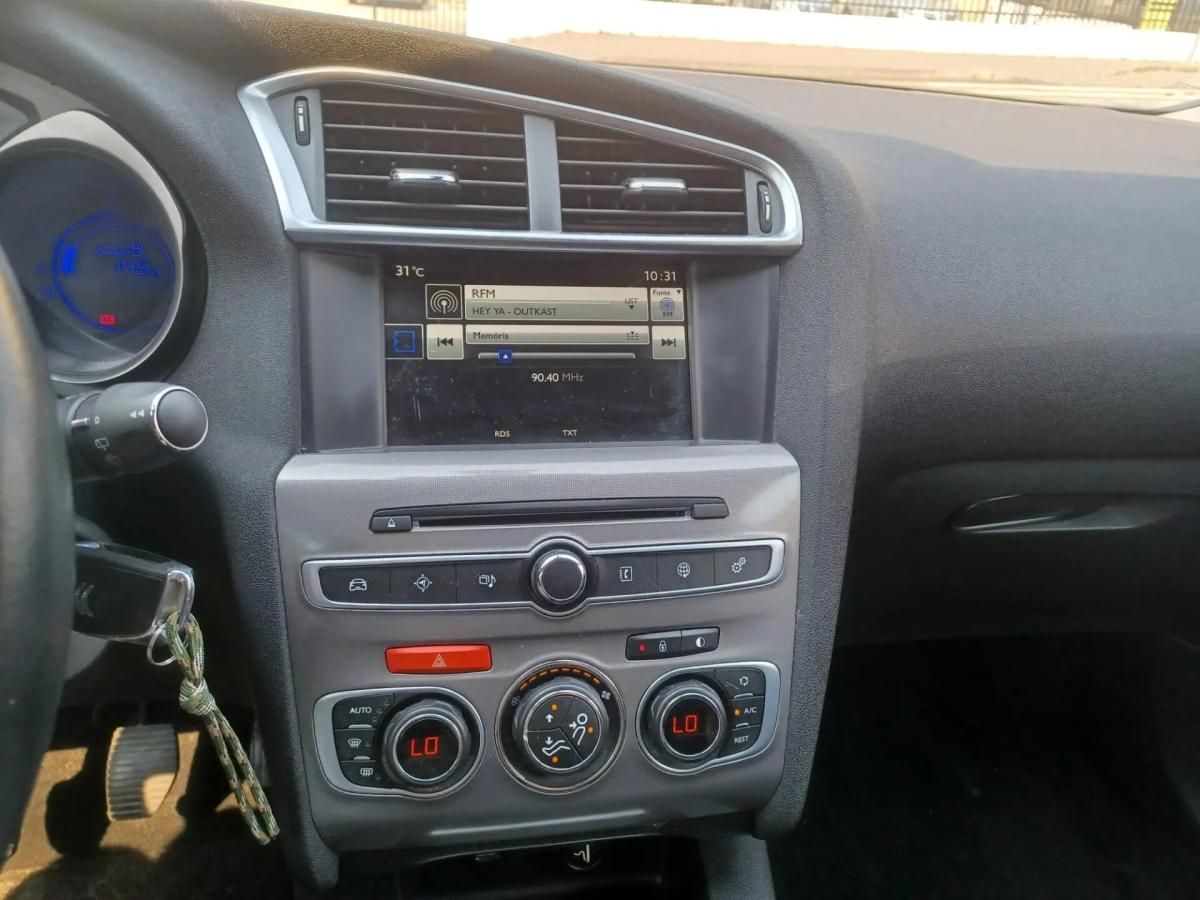 citroen-c4-2017-diesel-1560cc