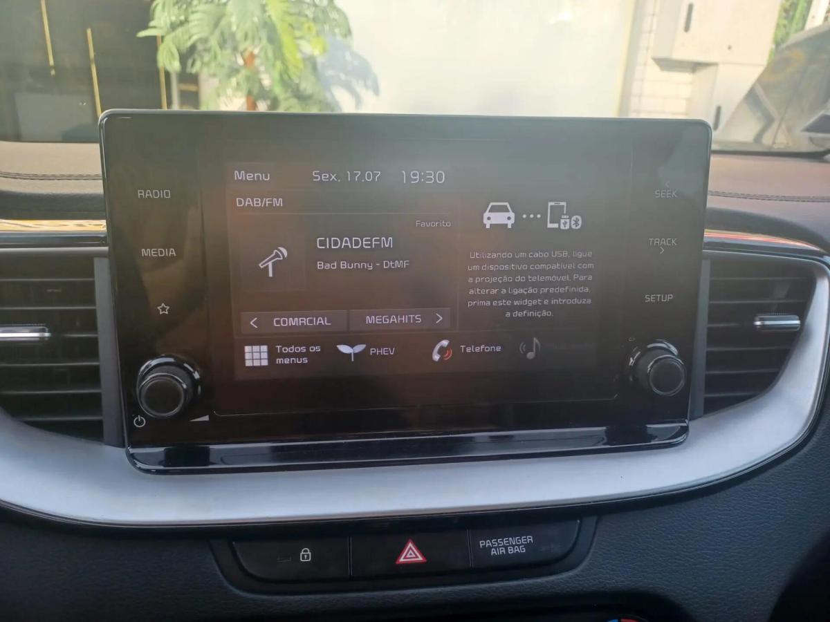 kia-xceed-2022-hibrido-a-gasolina-1580cc