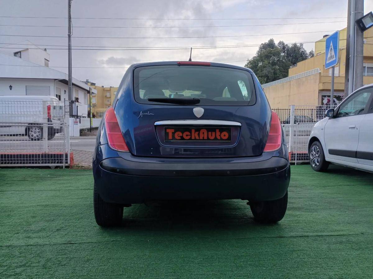 lancia-ypsilon-2005-gasolina-1242cc