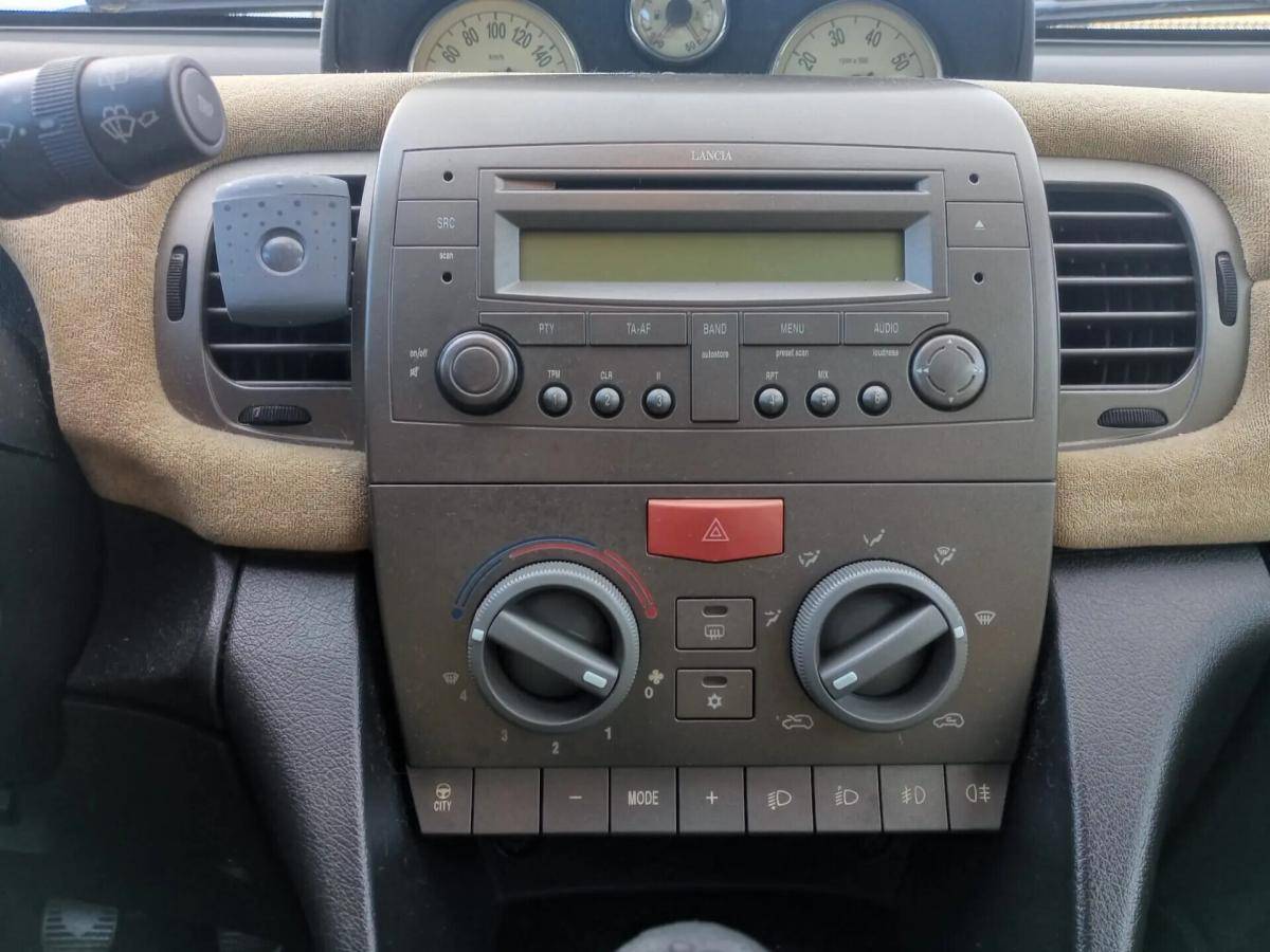 lancia-ypsilon-2005-gasolina-1242cc