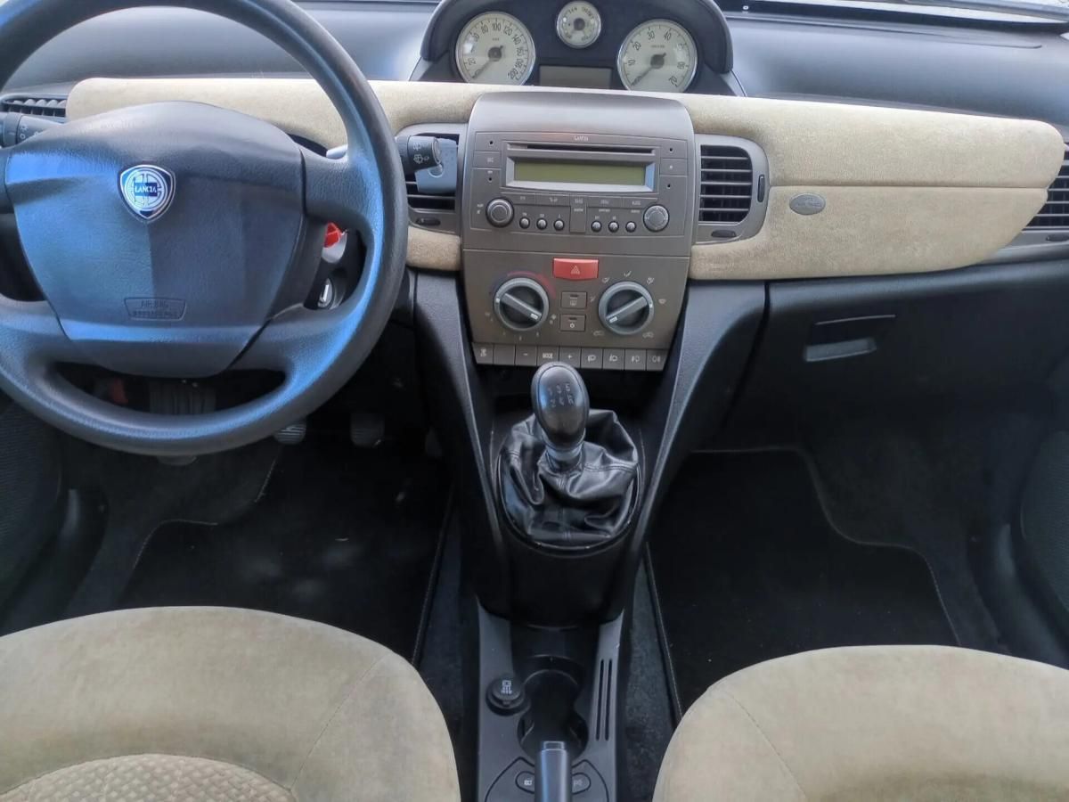 lancia-ypsilon-2005-gasolina-1242cc
