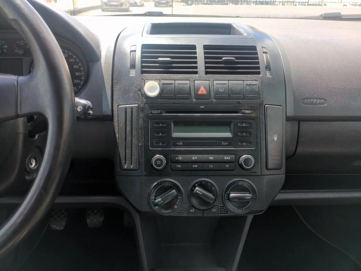 volkswagen-polo-2008-diesel-1422cc