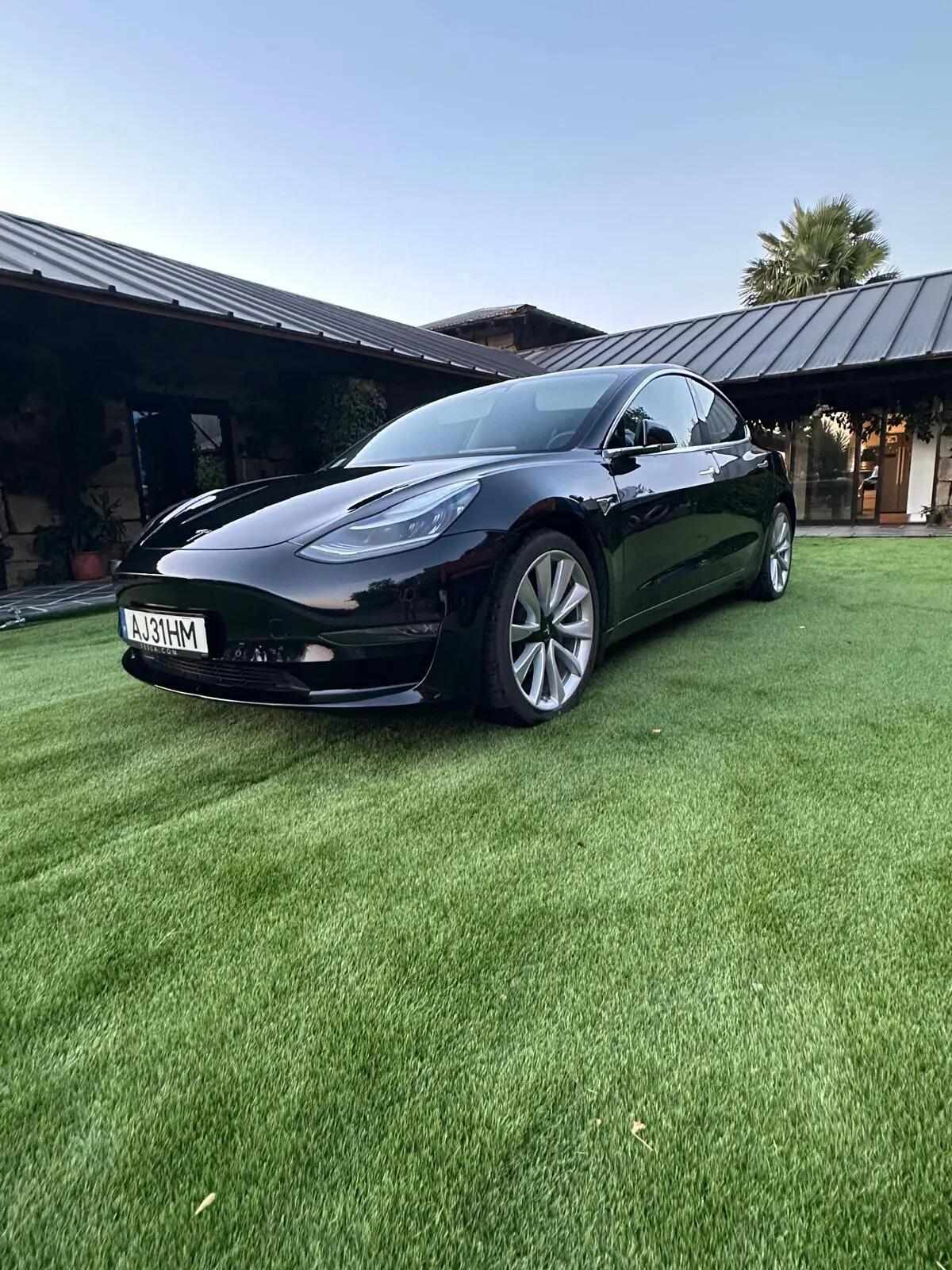 tesla-model-3-2021-eletrico-0cc