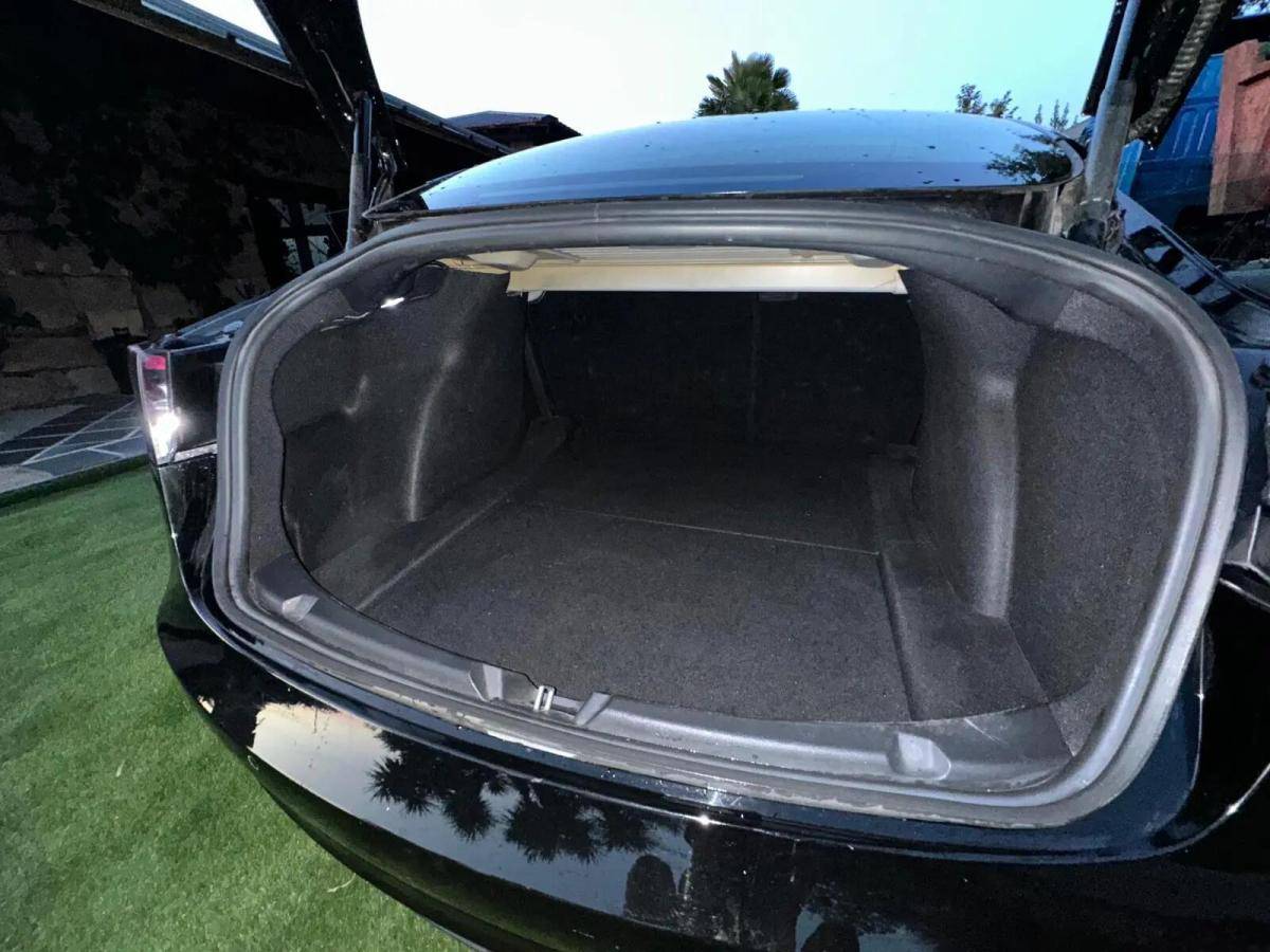 tesla-model-3-2021-eletrico-0cc