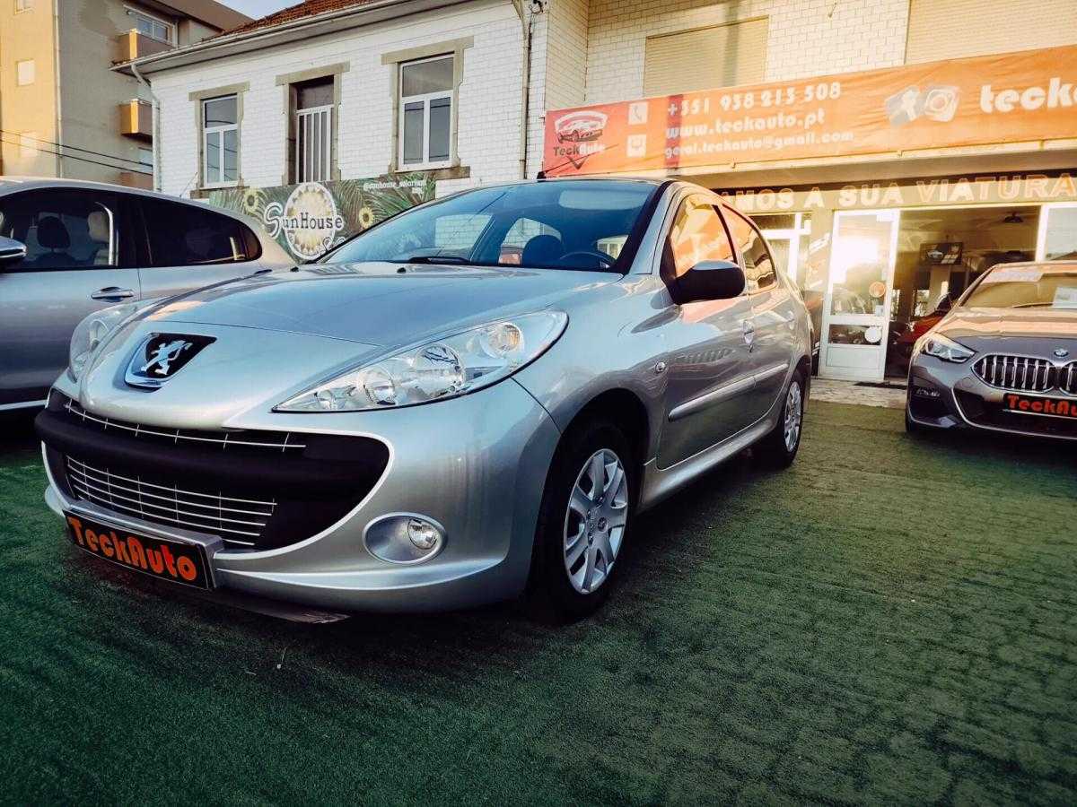 peugeot-206-2010-gasolina-1124cc