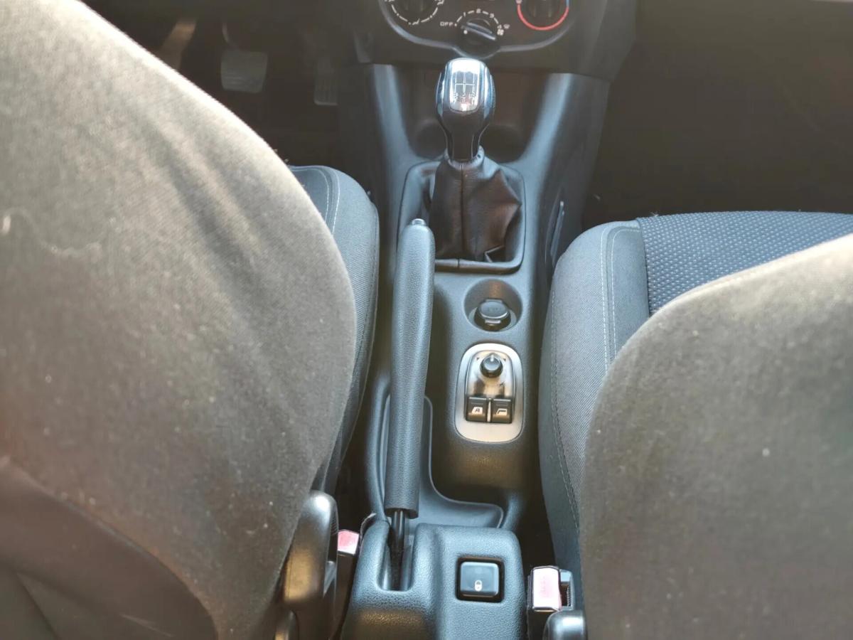 peugeot-206-2010-gasolina-1124cc