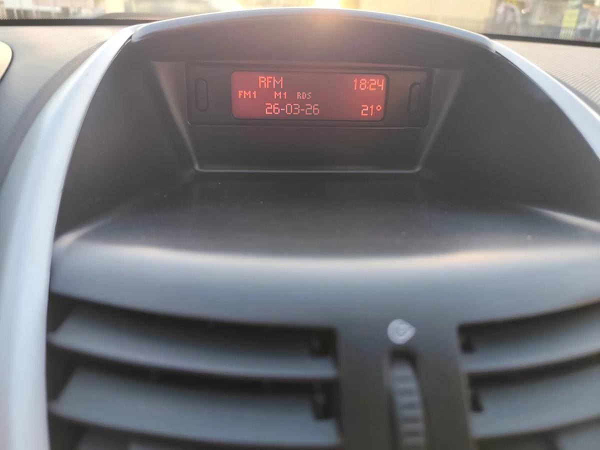 peugeot-206-2010-gasolina-1124cc