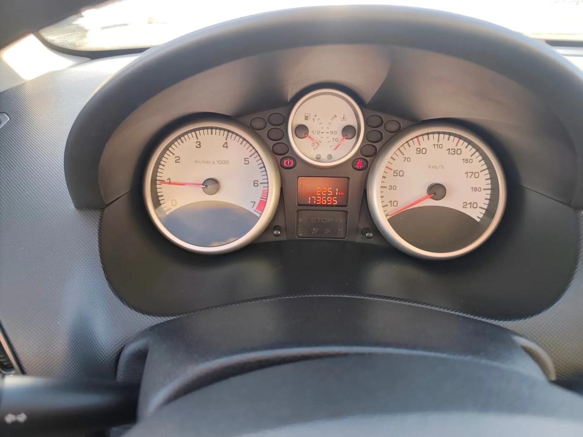 peugeot-206-2010-gasolina-1124cc