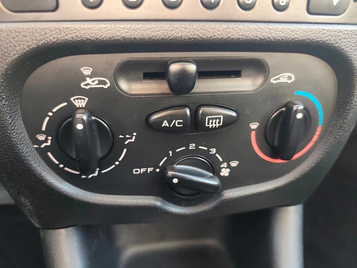 peugeot-206-2010-gasolina-1124cc