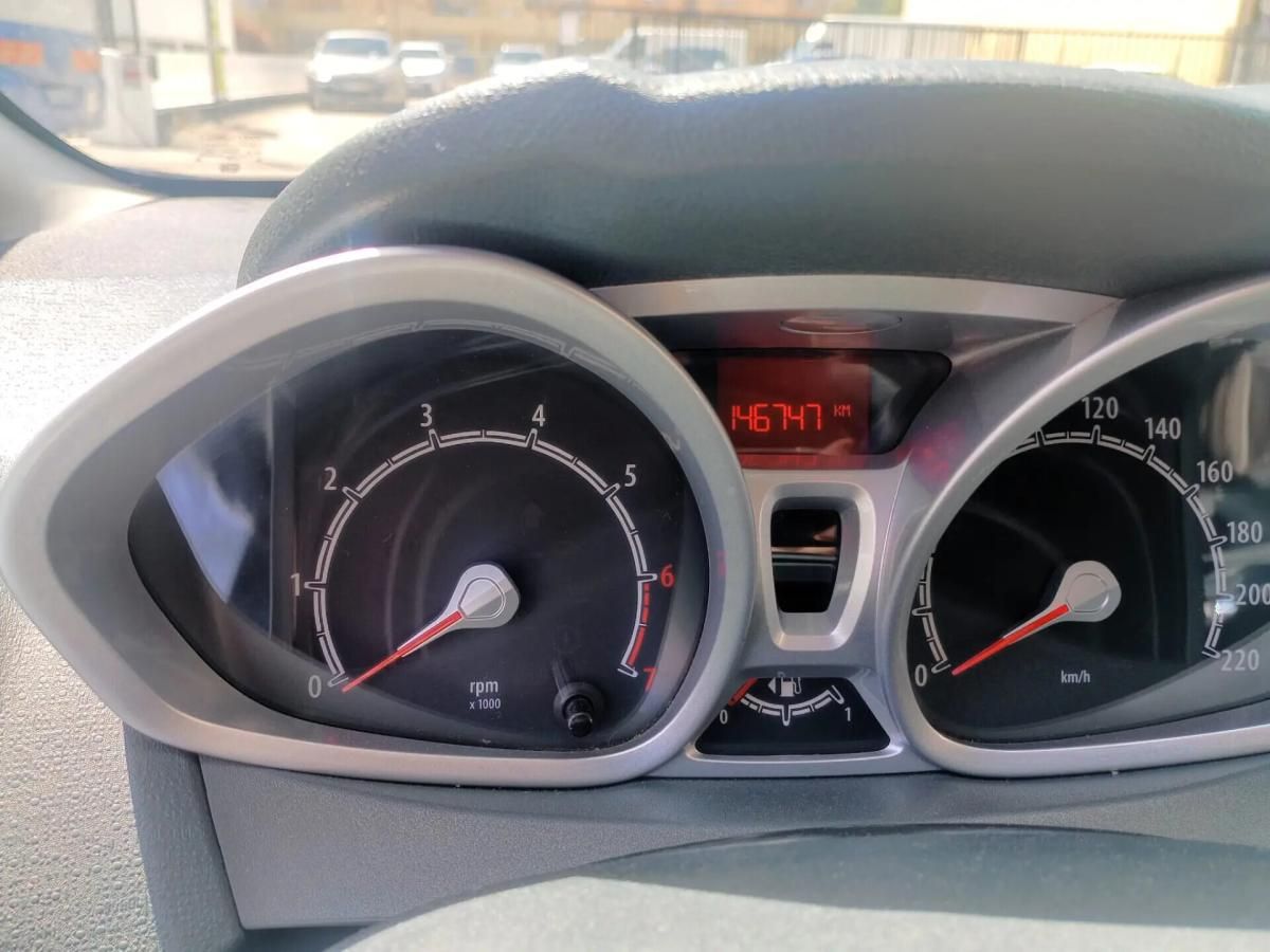 ford-fiesta-2011-gasolina-1242cc