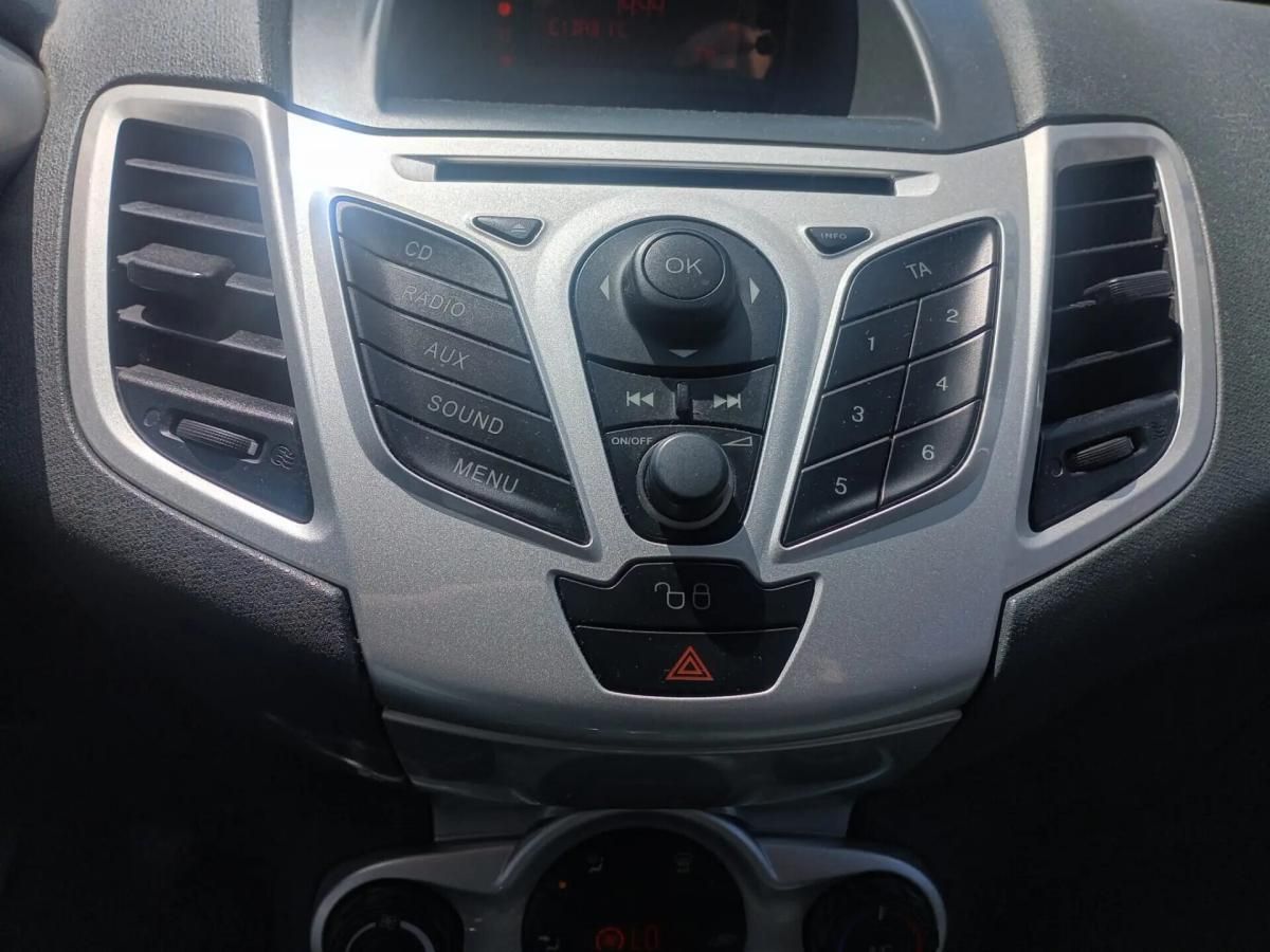 ford-fiesta-2011-gasolina-1242cc