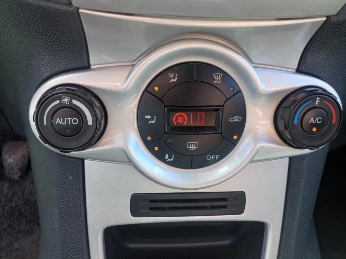 ford-fiesta-2011-gasolina-1242cc