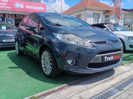 ford-fiesta-2011-gasolina-1242cc