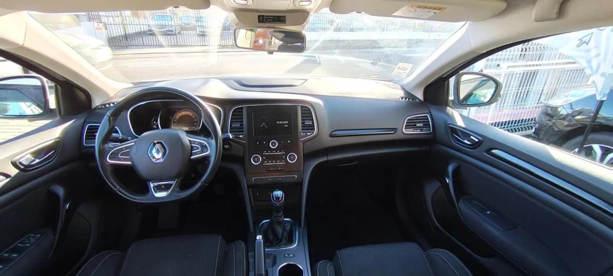 renault-megane-sport-tourer-2016-diesel-1461cc
