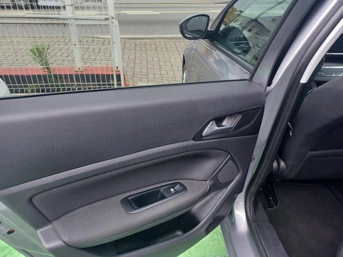 peugeot-308-sw-2021-diesel-1499cc