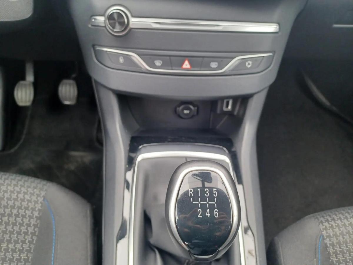 peugeot-308-sw-2021-diesel-1499cc