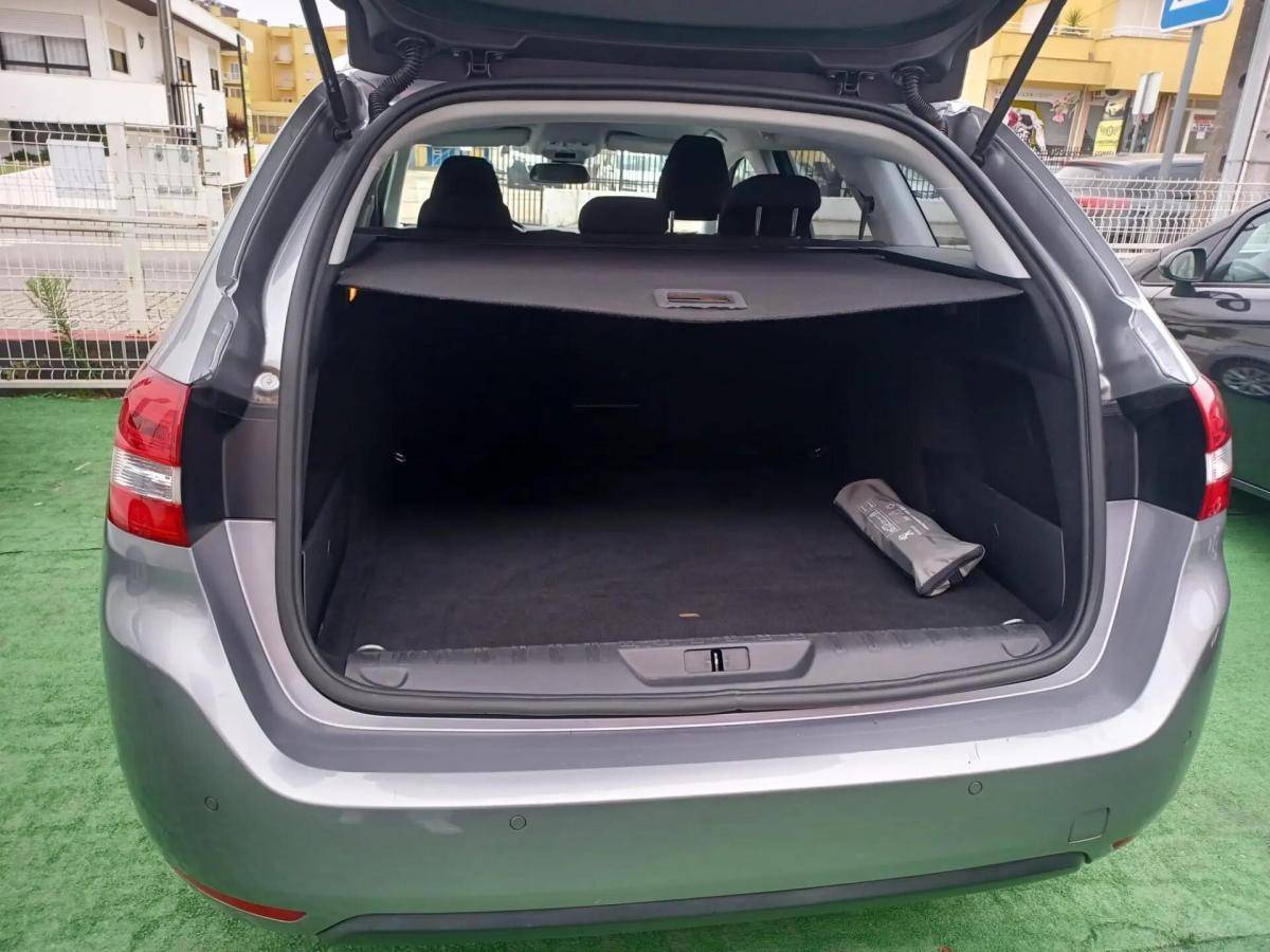 peugeot-308-sw-2021-diesel-1499cc
