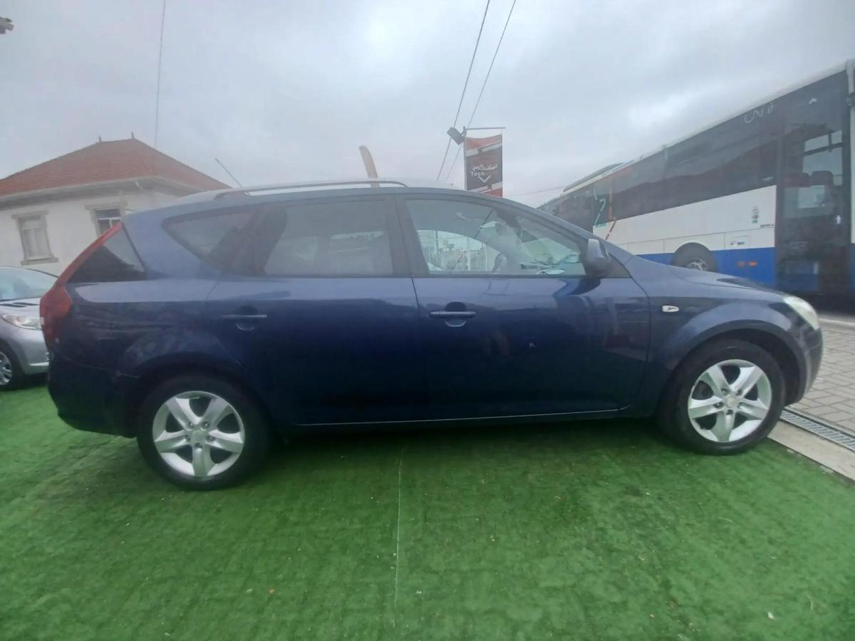 kia-ceed-sw-2009-gasolina-1396cc
